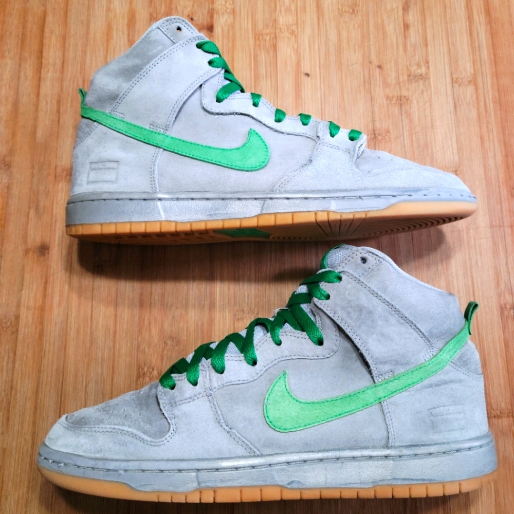 Nike SB Dunk "Silver Box" 2016